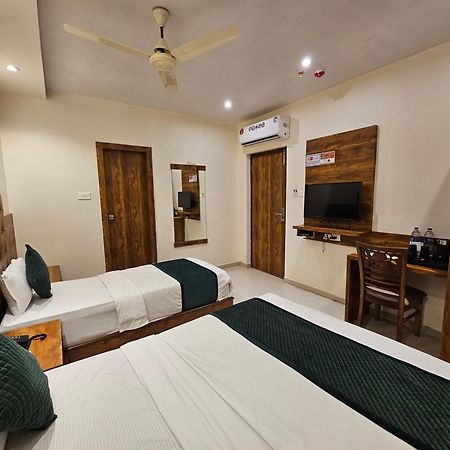 Hotel Bkc Garden - Near Us Embassy Bkc مومباي المظهر الخارجي الصورة