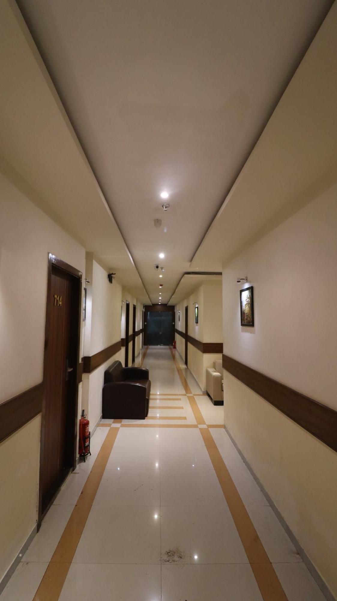 Hotel Bkc Garden - Near Us Embassy Bkc مومباي المظهر الخارجي الصورة