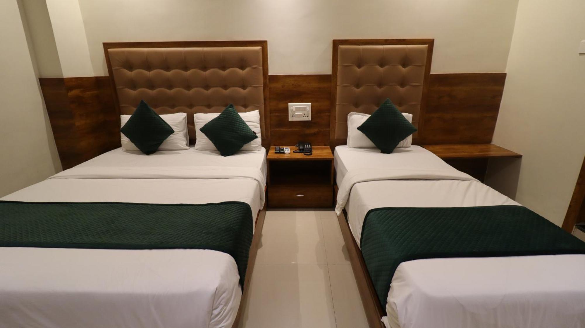Hotel Bkc Garden - Near Us Embassy Bkc مومباي المظهر الخارجي الصورة